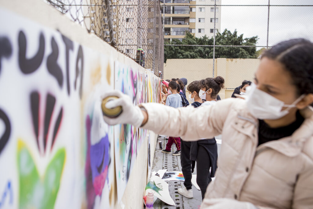 05_oficina de graffiti na EE Pedro II_28_05_24_ Leonardo Souzza _IMG_7113